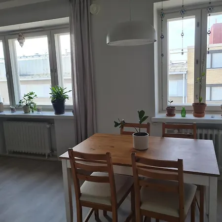 The Cozy Corner In Kallio! Homestay *