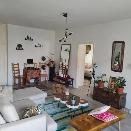 The Cozy Corner In Kallio! Homestay